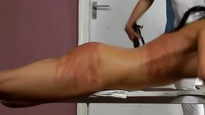 ماساژ دختر نازک جمعه با bandmate سوپر سکسی فیلم کفپوش